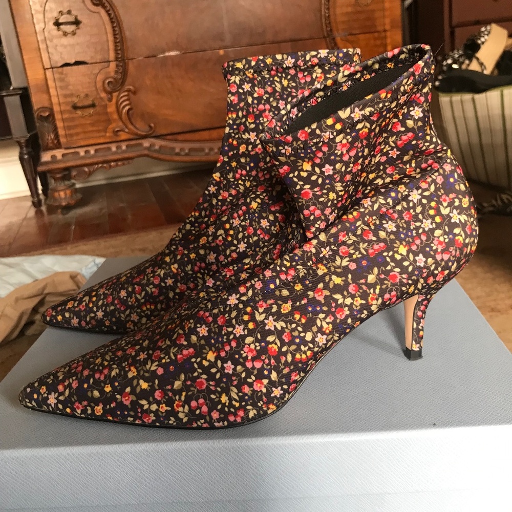 Zara Gorgeous Floral  Kitten Heel Ankle Boots - Black Brownish Multicolor Comfy